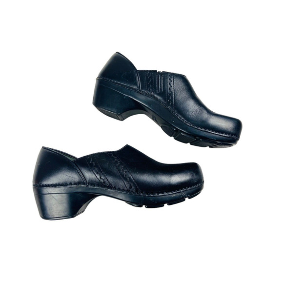 Dansko Womens Slip On Round Toe Leather Cuban Heels Loafers Shoes Black Size 40 - Picture 2 of 8